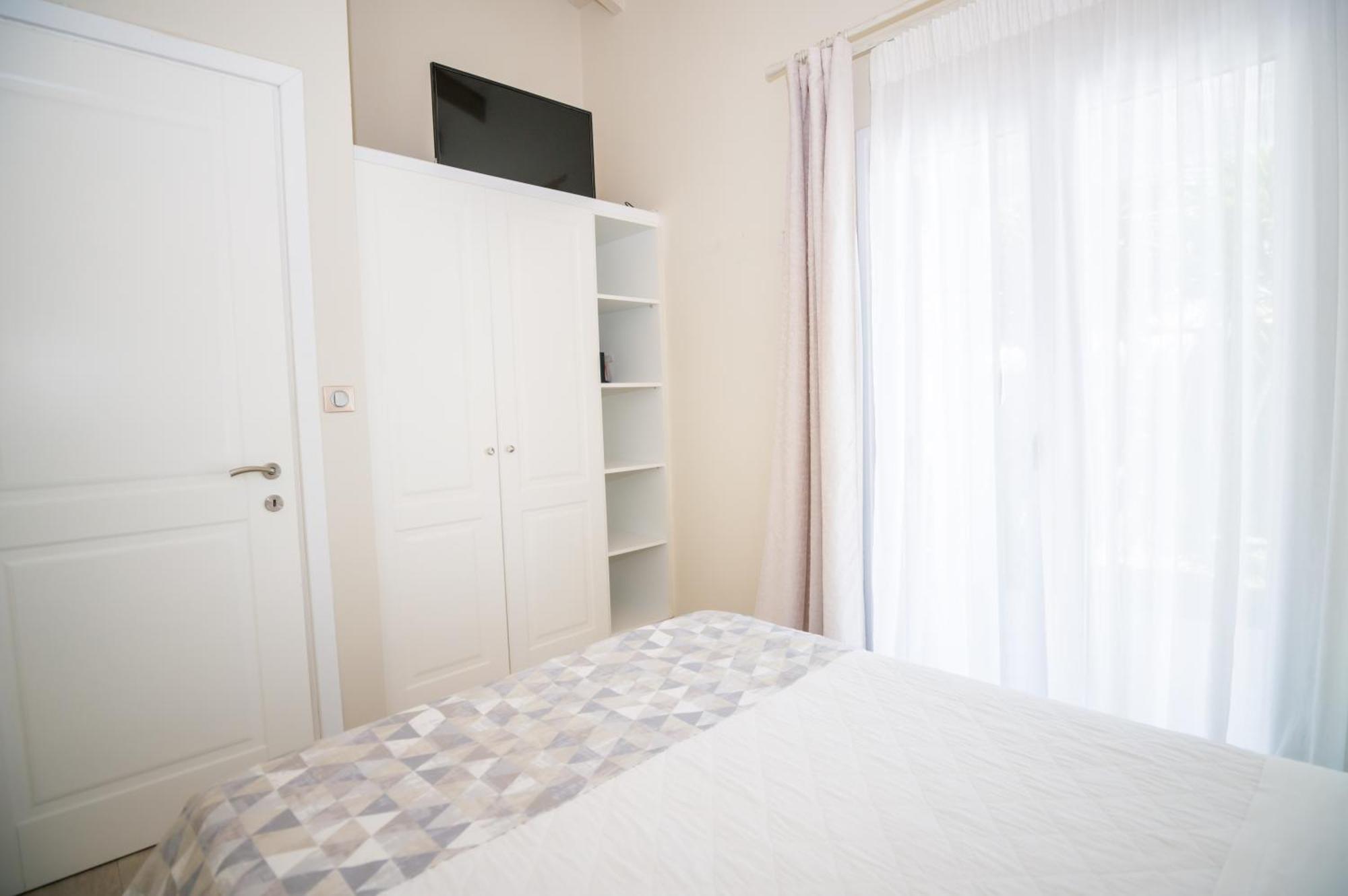 Ninos Corfu Villas Agios Georgios  Habitación foto